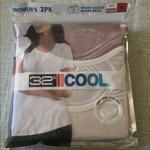 32 Degrees Women's 2PK Short Sleeve Scoop Neck Tee - White and Blush